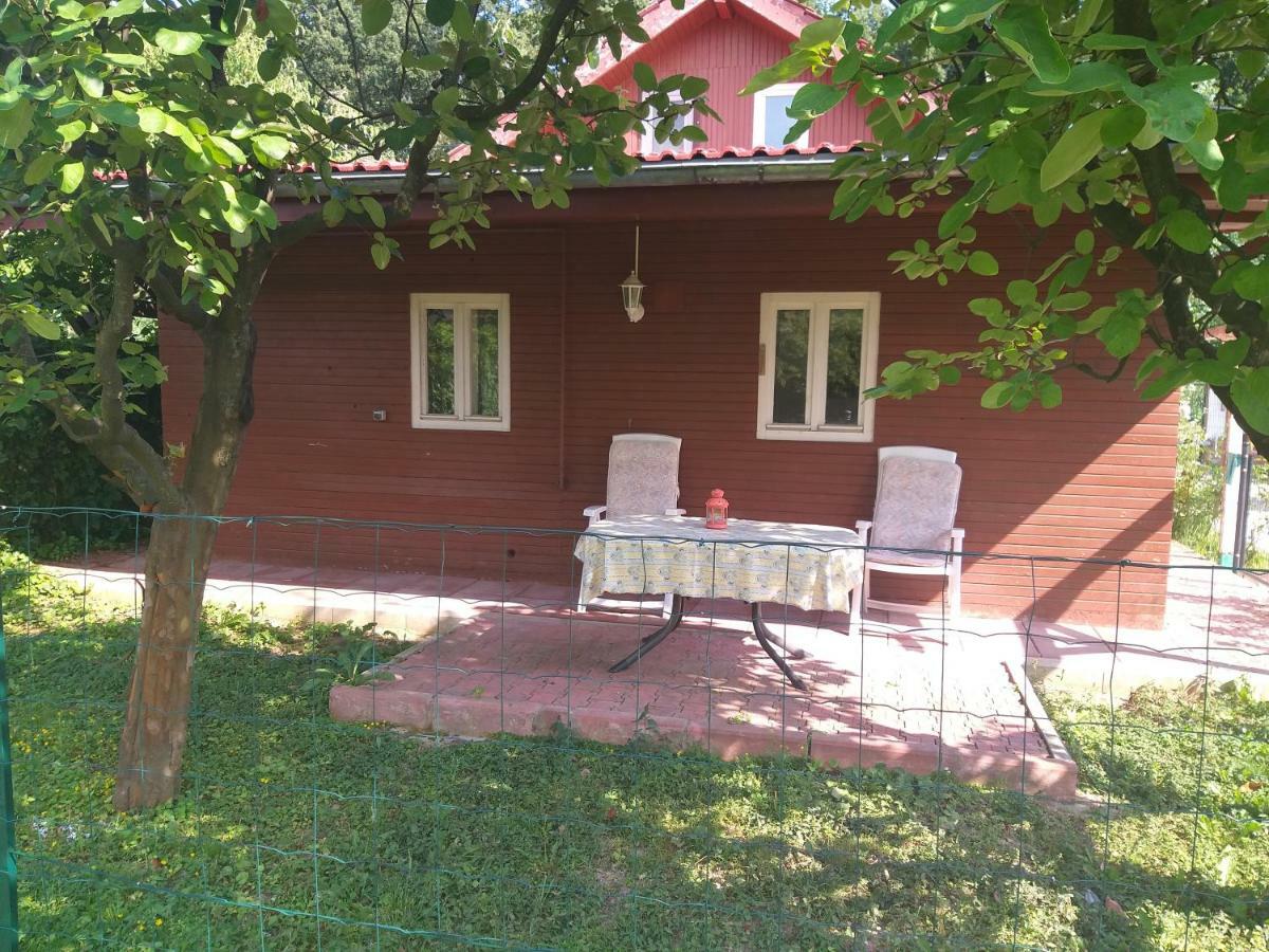 Апартаменти Rustic Country House In Снаґов Екстер'єр фото